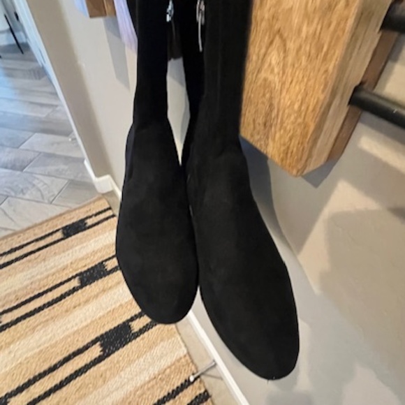 Marc Jacobs Black Suede Over The Knee 3/4" Heel Boots Sz 6M EUC - Picture 2 of 10